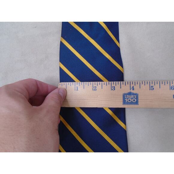 Abercrombie & Fitch Men Blue Yellow Diagonal Stripes Silk Tie - Picture 2 of 6